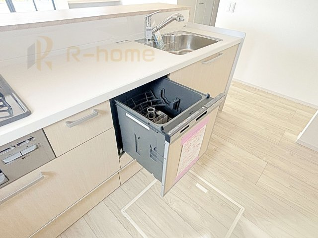 水戸市河和田1期　新築戸建て　2号棟の設備|毎日の家事をサポートするビルトイン食洗機！嬉しい時短アイテム♪