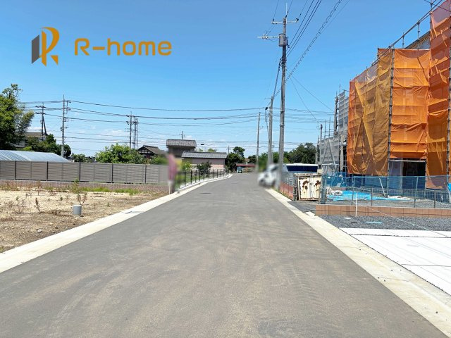 水戸市河和田1期　新築戸建て　3号棟の前面道路含む現地写真|堂々！建物完成♪実際のお部屋をご見学可能です♪
ご見学が一番の資料！お気軽にお問い合わせ下さい♪
