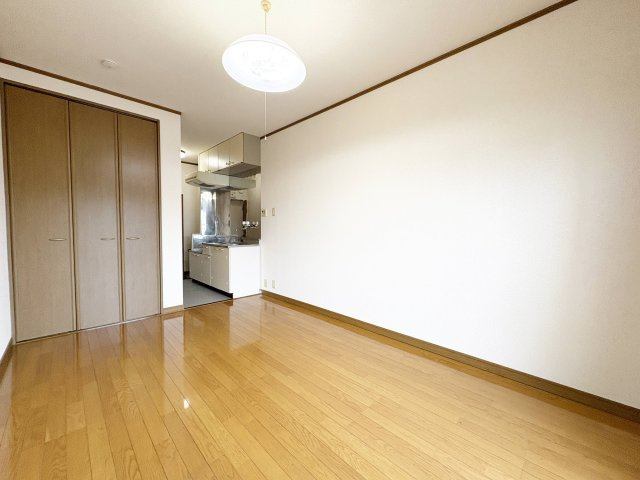 【居間・リビング】 | ワンルームグランドみつ