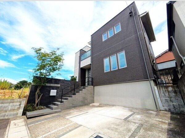 鳴海町山ノ神戸建