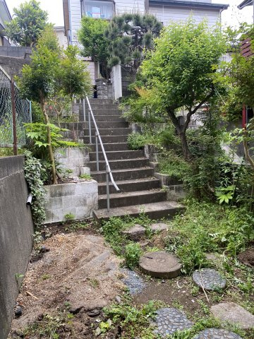 【 売主 】横浜市戸塚区汲沢3丁目　戸建の庭