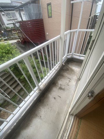 【 売主 】横浜市戸塚区汲沢3丁目　戸建のバルコニー