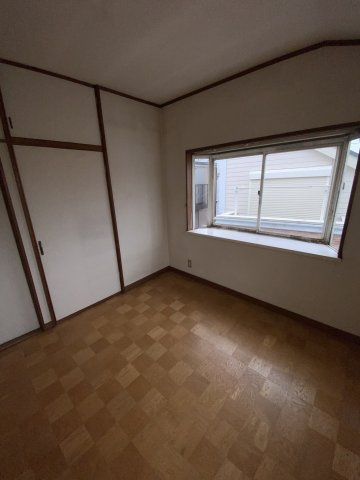 【 売主 】横浜市戸塚区汲沢3丁目　戸建の洋室