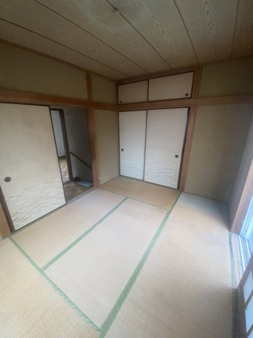 【 売主 】横浜市戸塚区汲沢3丁目　戸建の和室