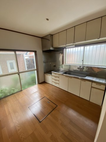 【 売主 】横浜市戸塚区汲沢3丁目　戸建