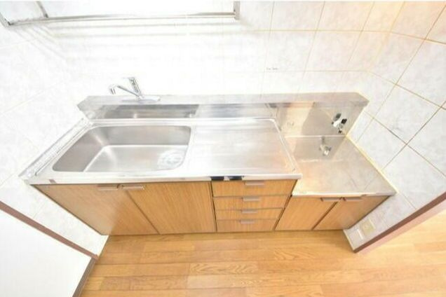 川口市芝塚原２丁目の賃貸マンションのキッチン