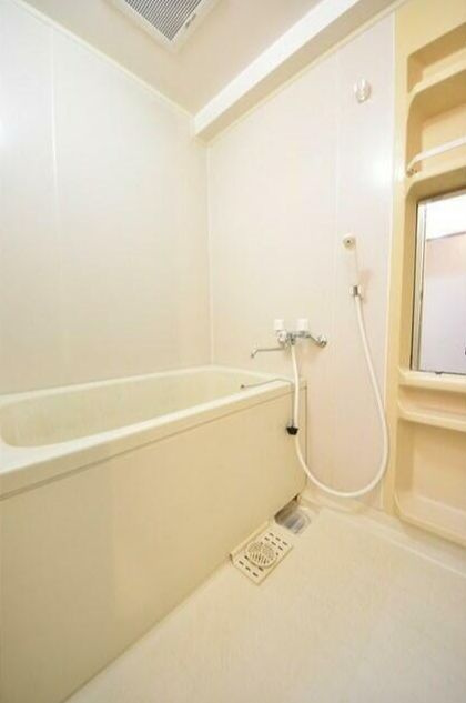 川口市芝塚原２丁目の賃貸マンションの浴室