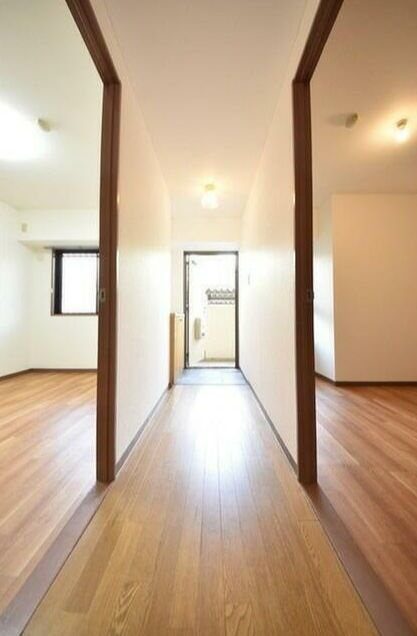 川口市芝塚原２丁目の賃貸マンションの内装