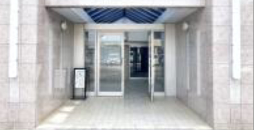 コスモ柏サニーフィールズのエントランス