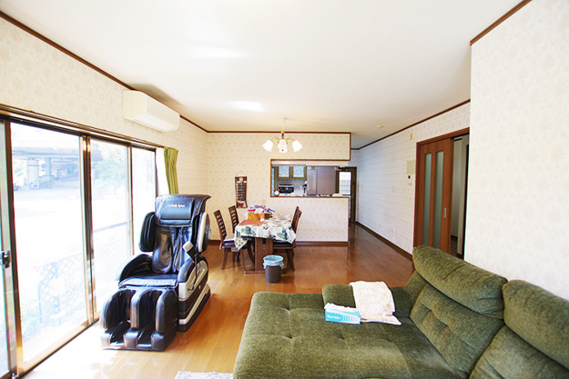 【居間・リビング】 | 熱海市相の原町　戸建