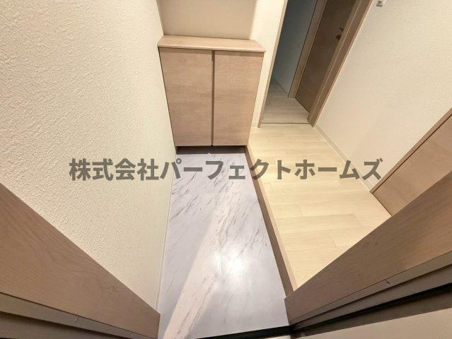 リヴェール長尾の玄関|明るい玄関です