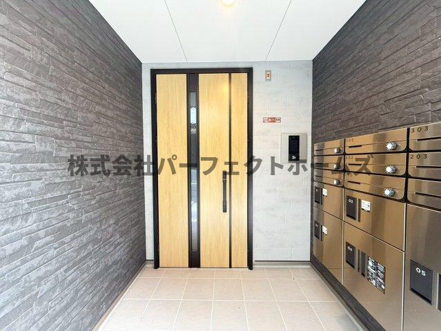 リヴェール長尾のエントランス|エントランスです