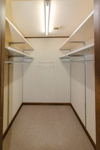 足利市利保町２丁目の中古一戸建の収納