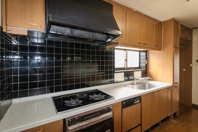 足利市利保町２丁目の中古一戸建のキッチン