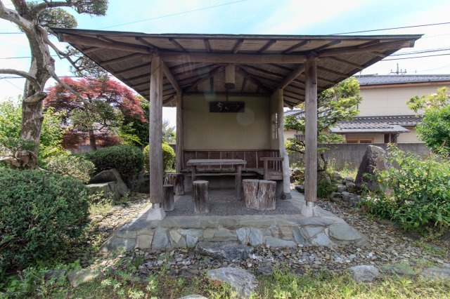 足利市利保町２丁目の中古一戸建の庭