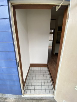 【玄関】 | ブルーコスモ西坂田