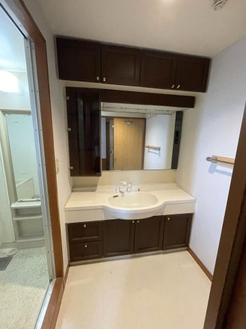 ６５４２０　ナビシティ新岐阜の独立洗面台