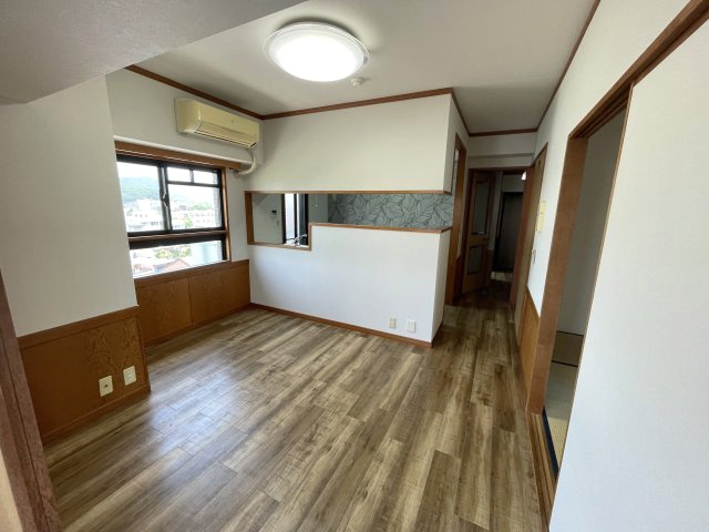 ６５４２０　ナビシティ新岐阜のダイニング