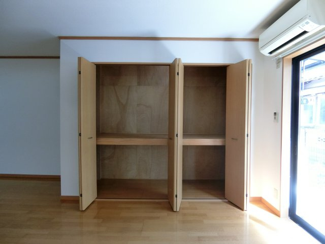 イーストヒルズ　Ⅱ棟の収納