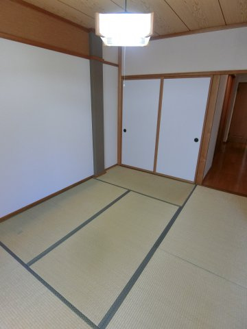 イーストヒルズ　Ⅱ棟の和室