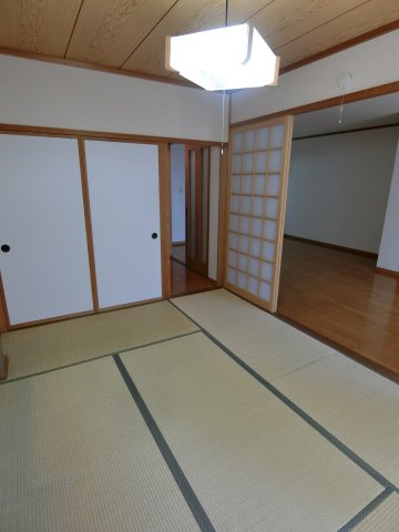 イーストヒルズ　Ⅱ棟の和室