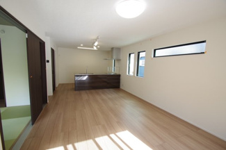 【前面道路含む現地写真】 | 【仲介手数料無料！！】日野市百草　新築戸建て（全1棟）1号棟　5990万円