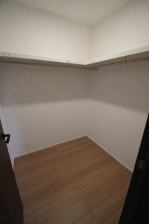 【収納】 | 【仲介手数料無料！！】日野市百草　新築戸建て（全1棟）1号棟　5290万円 | WIC