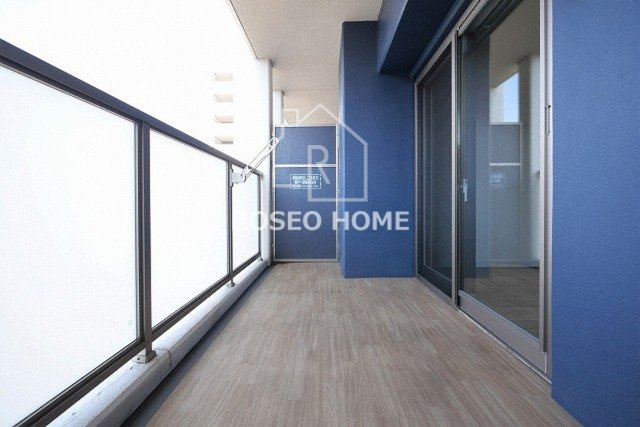 ブルフォルトゥーナ扇町のバルコニー|同マンション別部屋：参考写真