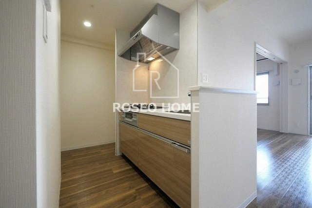 ブルフォルトゥーナ扇町のキッチン|同マンション別部屋：参考写真