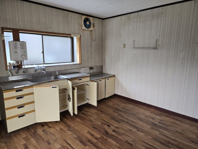 揖斐川町中古のキッチン