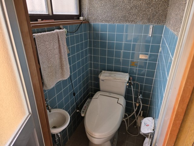揖斐川町中古のトイレ