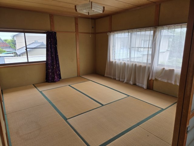 揖斐川町中古の和室