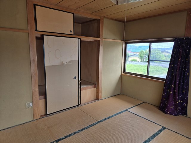 揖斐川町中古の和室