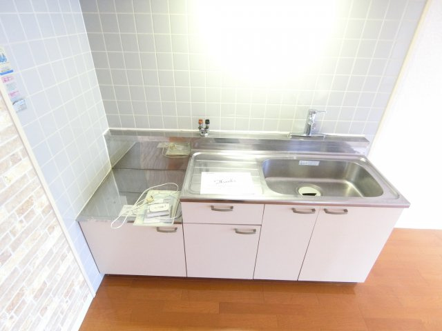 ドミール仲谷1号館のキッチン|同物件別部屋イメージ写真