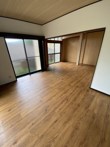 【 売主 】横浜市中区本牧町1丁目　戸建の居間・リビング|1階