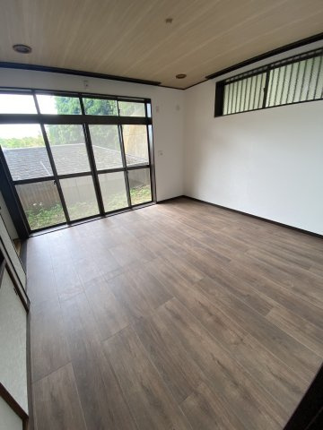 【 売主 】横浜市中区本牧町1丁目　戸建の洋室|1階