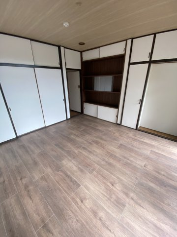 【 売主 】横浜市中区本牧町1丁目　戸建の洋室|1階