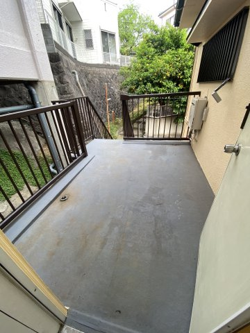 （ご成約済）【 売主 】横浜市中区本牧町1丁目　戸建の玄関|2階