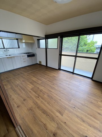 （ご成約済）【 売主 】横浜市中区本牧町1丁目　戸建の居間・リビング|2階