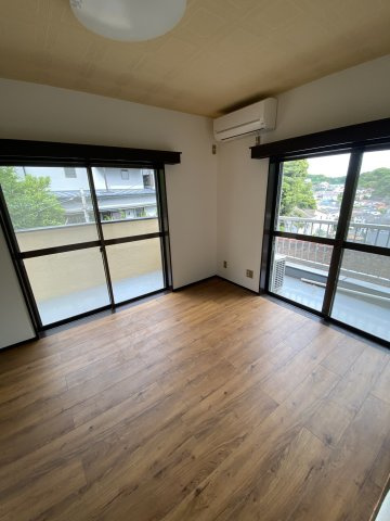 （ご成約済）【 売主 】横浜市中区本牧町1丁目　戸建の居間・リビング|2階