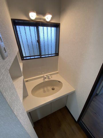 （ご成約済）【 売主 】横浜市中区本牧町1丁目　戸建の居間・リビング|2階