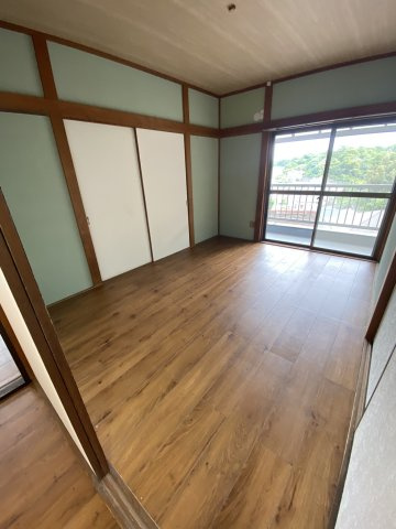 【 売主 】横浜市中区本牧町1丁目　戸建の洋室|2階