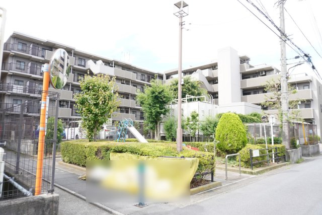 モア・ステージ草加松原の外観