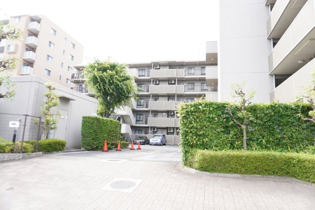 モア・ステージ草加松原の外観