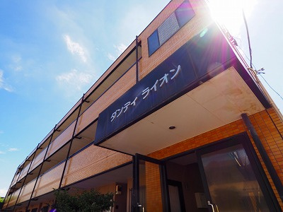 ダンディライオンのエントランス