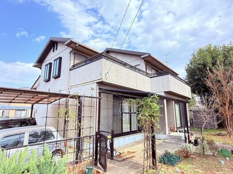 笠間市旭町　中古戸建の外観|ご予約をいただければ、『平日の空いた時間』『周辺物件まとめて見たい』『1件だけ見たい』ももちろん可能です♪
お気軽にお問合せください♪