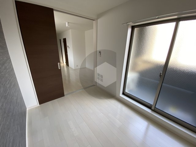 東大阪市衣摺５丁目のハイツの居間・リビング