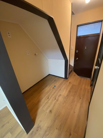 【 売主 】横浜市保土ケ谷区岩井町　戸建のその他|洗濯機置場