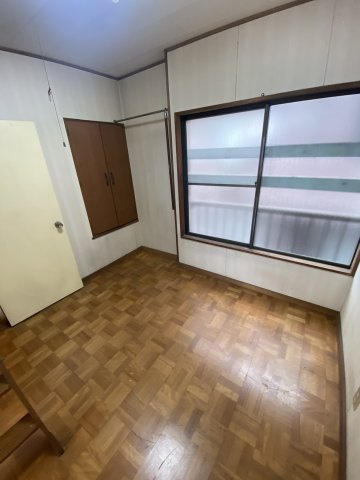 【 売主 】横浜市保土ケ谷区岩井町　戸建の洋室|4.5帖