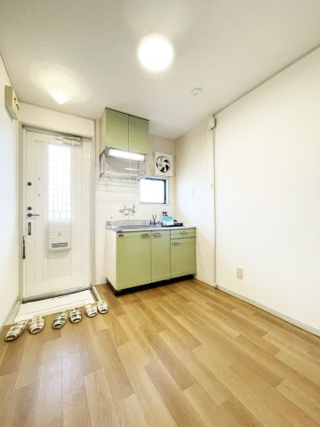 プレジール南昭和の内装